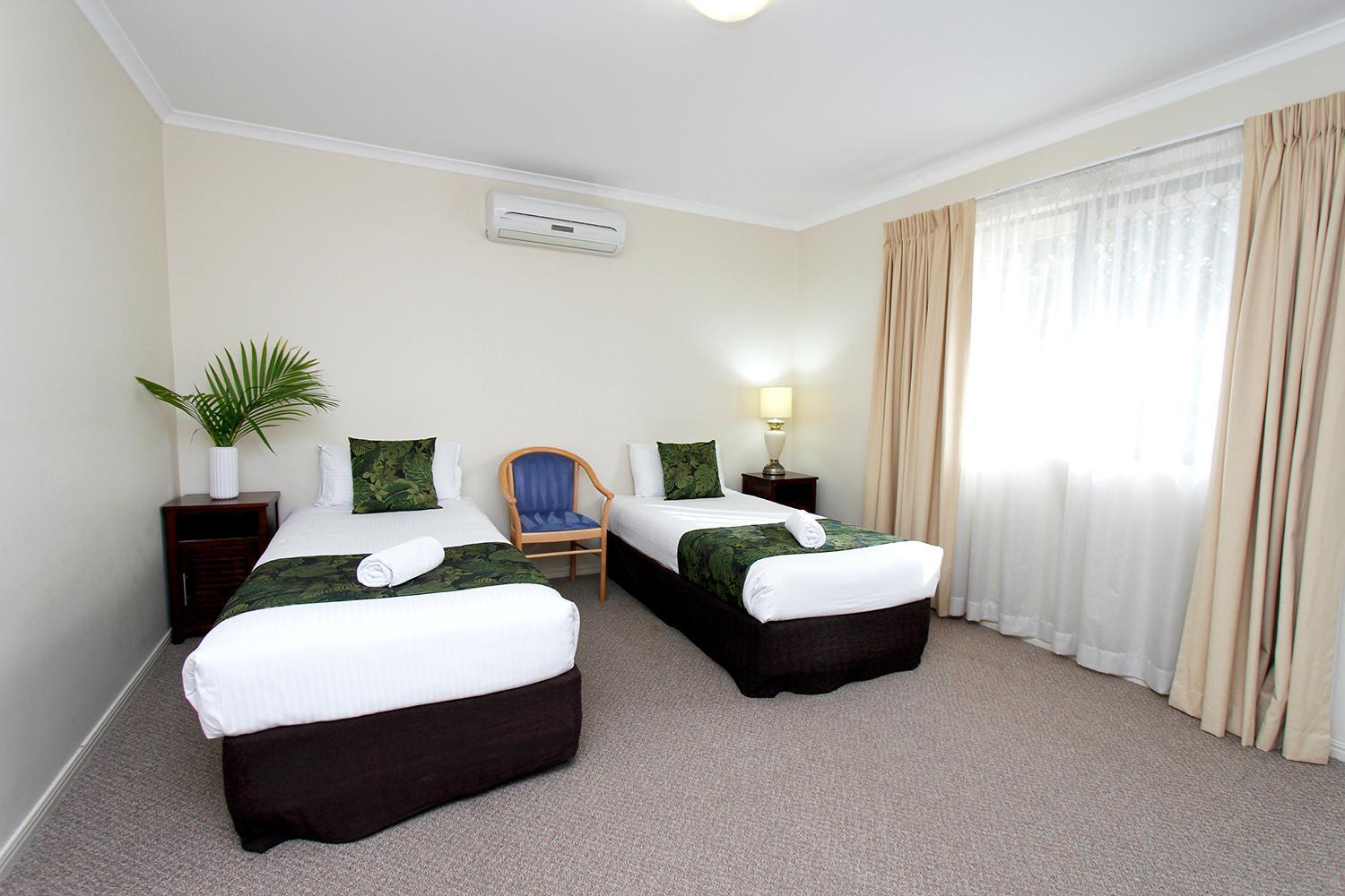 The Palms Motel Chinchilla Exterior foto